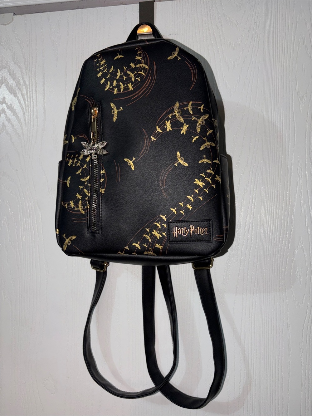 Her Universe Harry Potter Black Backpack with Gold Golden aFlying Keys Print